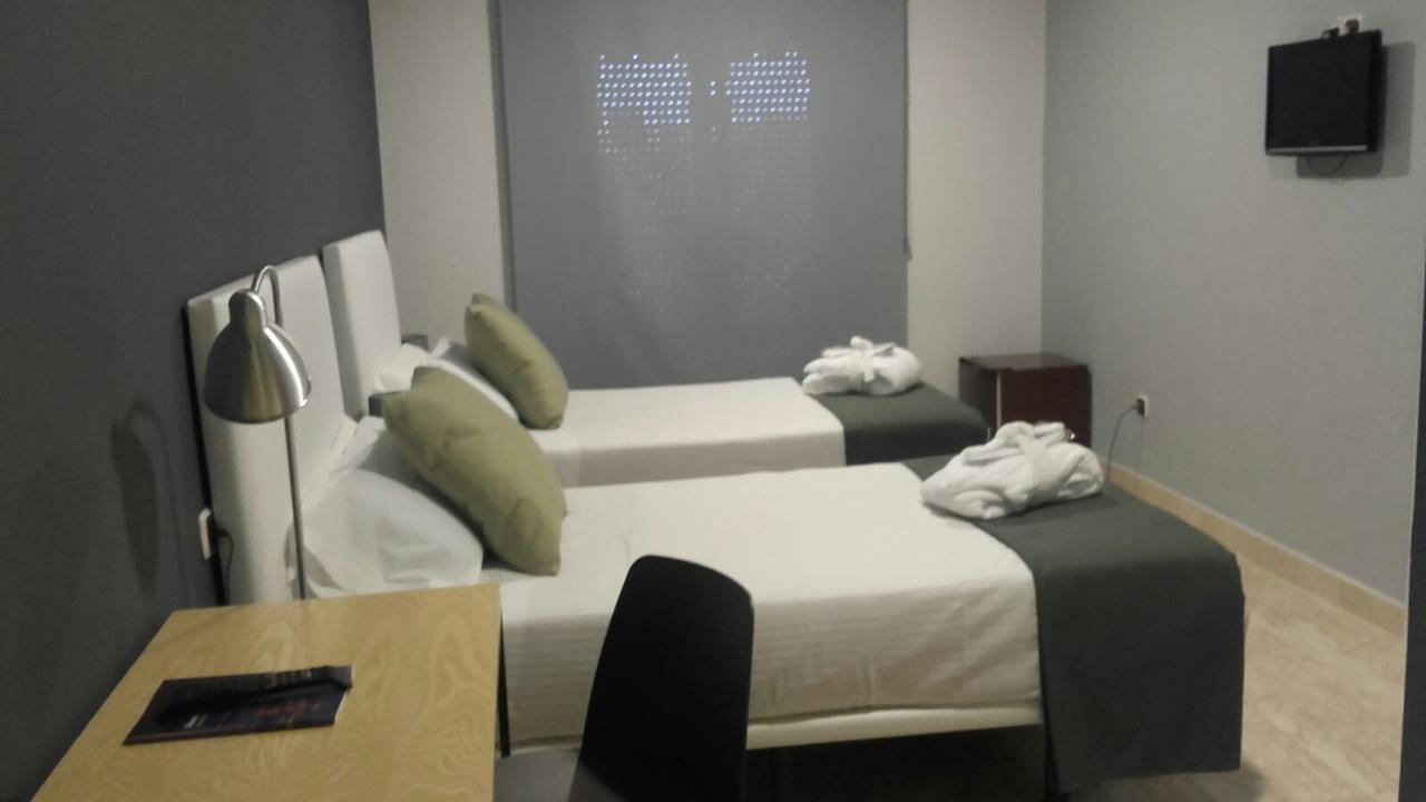 Balneario De Ledesma Hotel Vega de Tirados Bagian luar foto